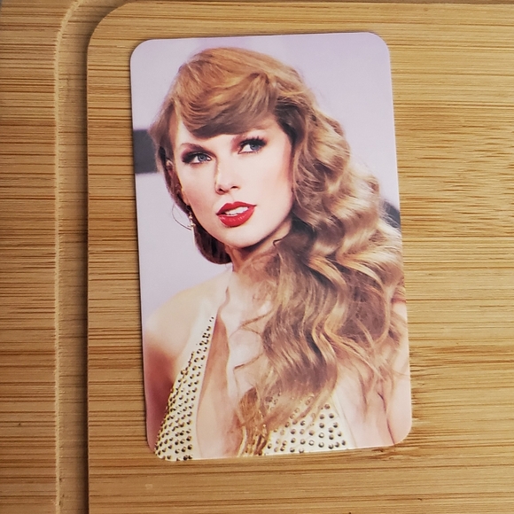 Taylor Swift Photo Card Set (8) - Picture 3 of 9